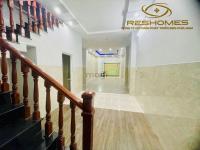 Cho thuê nhà mặt tiền kinh doanh 1 trệt 3 lầu mới keng phạm văn thuận - phạm văn thuận, phường tam hiệp, tp. biên hoà, đồng nai