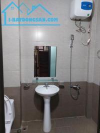 Chính chủ cho thuê nhà 4 tầng, lô góc 2 mặt thoáng, ô tô đỗ cửa, tiện kinh doanh, bán - đường 800a, phường nghĩa đô, quận cầu giấy, hà nội