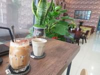 Cho thuê lại mặt bằng làm quán cafe hoặc làm văn phòng, khu sân bay - địa chỉ: 3 đường lam sơn, phường 2, quận tân bình, hồ chí minh