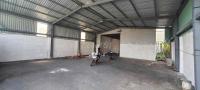 Nhà xưởng cho thuê diện tícht 600m (có điện 3fa) đg tải lớn vô sân) - huyện hóc môn