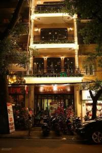 Cho thuê nhà mặt phố bà triệu, 70m2, mặt tiền 5.1m - bà triệu, phường lê đại hành, quận hai bà trưng, hà nội