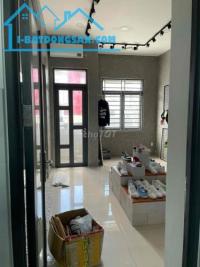 Chính chủ cho thuê nhà nguyên căn mặt tiền cmặt tiền8 quận tân bình, tp hcm. - đường cách mạng tháng tám, phường 5, quận tân bình, hồ chí minh