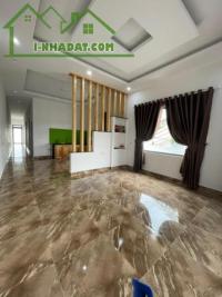 Cho thuê nhà nguyên căn vạn kiếp phường 8 đà lạt. sân để oto - phố vạn kiếp, phường 8, thành phố đà lạt, lâm đồng