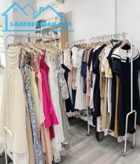 Chính chủ cần sang nhượng shop quần áo mặt đường lê lợi, ngô quyền, hp. - đường lê lợi, phường gia viên, quận ngô quyền, hải phòng