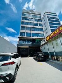 Cho thuê văn phòng mới tinh: 50 - 220m2 có sẵn nội thất, giá rẻ nhất - 113-115 ung văn khiêm, phường 25, quận bình thạnh, tphcm