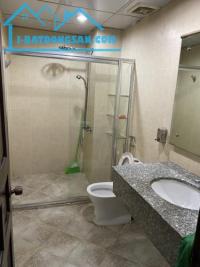 Cho thuê mặt bằng 85m2 lầu 2 số 111, mặt tiền đường nguyễn cửu vân, phường 17, bình thạnh - phường 17, quận bình thạnh, hồ chí minh