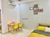 Phòng 25m2, đầy đủ nt cao cấp, có thang máy, giá 5tr/tháng, gần sân bay, cv gia định - địa chỉ: 137 đường bạch đằng, phường 2, quận tân bình, hồ chí minh