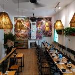 Cho thuê nhà lô góc phố phan bội châu, 120m2 x 2 tầng, mặt tiền 5m - phan bội châu, phường cửa nam, quận hoàn kiếm, hà nội