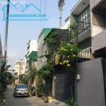 Cho thuê nhà nguyên căn quận 9 4 phòng ngủ, 3 vệ sinh - có cửa hậu - đường số 179, phường phú hữu, quận 9, hồ chí minh