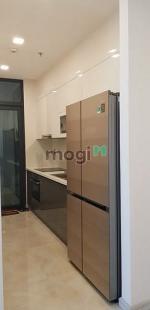 Cho thuê 2 phòng ngủ vinhomes ba son layout thoáng ngắm pháo hoa l81 - tôn đức thắng, phường bến nghé, quận 1, tphcm